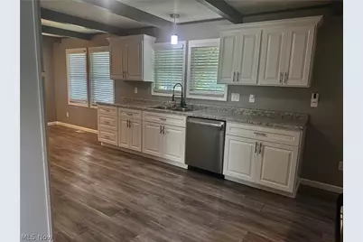 419 Dickson Street, Wellington, OH 44090 - Photo 8