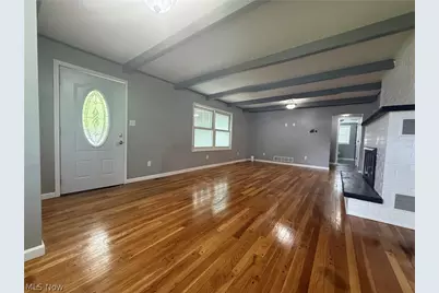 419 Dickson Street, Wellington, OH 44090 - Photo 6