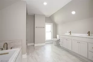 1521 Newman Ave, Oakwood, OH 44107 - Photo 32
