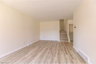 5258 Main Avenue, North Ridgeville, OH 44039 - Photo 18