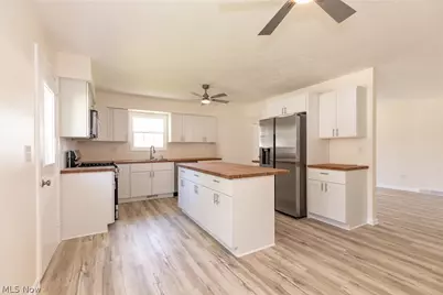 5258 Main Avenue, North Ridgeville, OH 44039 - Photo 12