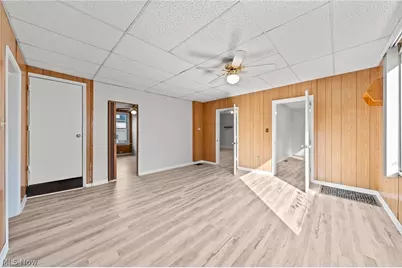 111 W Cuyahoga Falls Avenue, Akron, OH 44310 - Photo 20