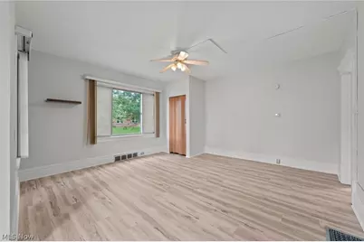 111 W Cuyahoga Falls Avenue, Akron, OH 44310 - Photo 24