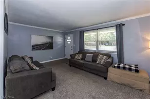 2230 Lynnwood Dr, Stow, OH 44224 - Photo 4