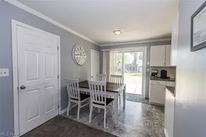 2230 Lynnwood Drive, Stow, OH 44224 - Photo 8