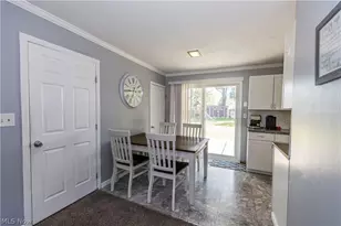 2230 Lynnwood Dr, Stow, OH 44224 - Photo 8