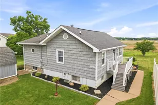 32616 Wooddale Dr, Lisbon, OH 44432 - Photo 2