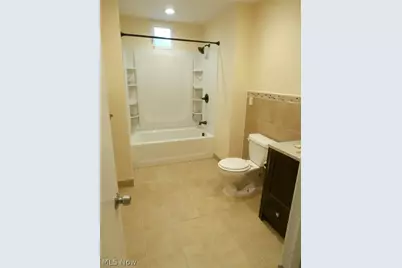 23551 S Woodland Road, Huber Heights, OH 44122 - Photo 20