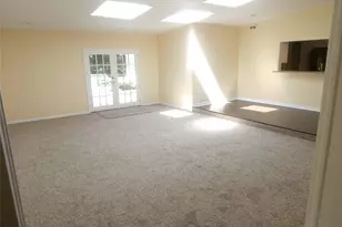 23551 S Woodland Rd, Huber Heights, OH 44122 - Photo 18
