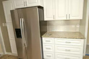 23551 S Woodland Rd, Huber Heights, OH 44122 - Photo 12