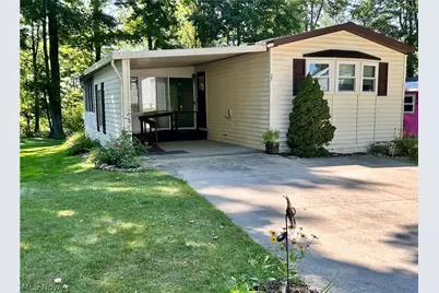 1229 Columbiana Lisbon Road #27, Columbiana, OH 44408 - Photo 2