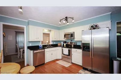 5387 Cherokee Avenue NW, North Canton, OH 44720 - Photo 10