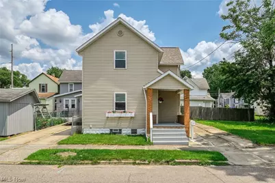 353 3rd Street NW, Barberton, OH 44203 - Photo 2