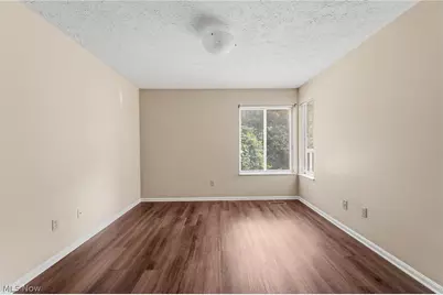 361 Village Pointe Drive #2B, Akron, OH 44313 - Photo 18
