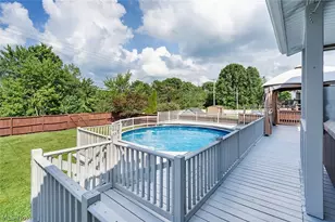 144 Hawkins Ln, Columbiana, OH 44408 - Photo 6