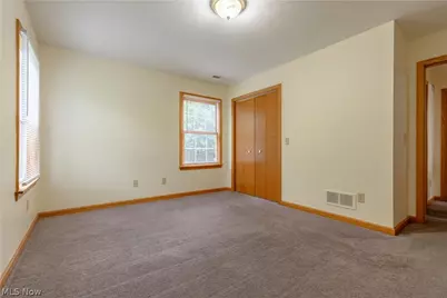 2919 Cliftmont Avenue NE, Canton, OH 44705 - Photo 22