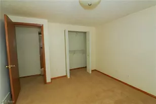 537 Howells Ct, Eastlake, OH 44095 - Photo 20