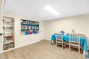 1024 Oakwood Dr, Elyria, OH 44035 - Photo 22