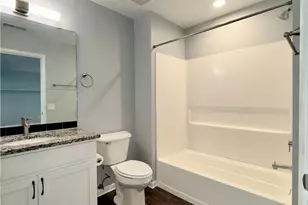 8603 Scenicview Dr, Grandview Heights, OH 44147 - Photo 14