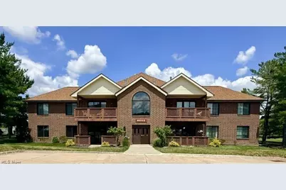 8603 Scenicview Drive, Grandview Heights, OH 44147 - Photo 1
