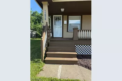 11824 Honeydale Avenue, Loveland, OH 44120 - Photo 6