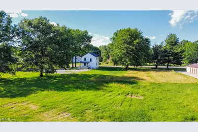 7437 E Lincoln Way, Apple Creek, OH 44606 - Photo 40