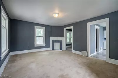 757 Baird Street, Akron, OH 44306 - Photo 6