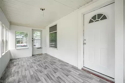 757 Baird Street, Akron, OH 44306 - Photo 4