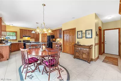 1575 Cornerstone Street SW, Hartville, OH 44632 - Photo 14