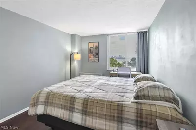 12900 Lake Avenue #427, Oakwood, OH 44107 - Photo 16