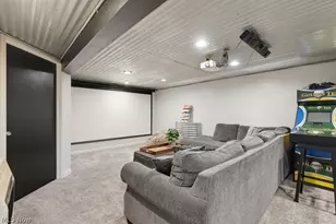 30426 Thomas St, Willowick, OH 44095 - Photo 22