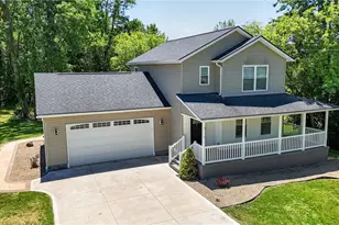 116 Myers St, Creston, OH 44217 - Photo 2