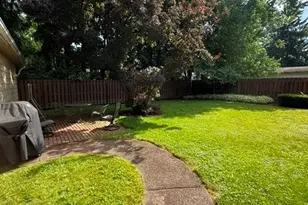 1947 Thalia Ave, Youngstown, OH 44514 - Photo 4