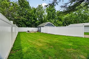 515 Myrtle Ave, Ashtabula, OH 44004 - Photo 2