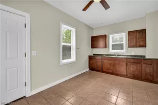 3210 W 90th St, Loveland, OH 44102 - Photo 8