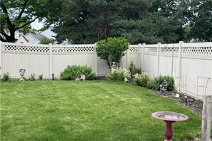 823 Gloucester Dr, Huron, OH 44839 - Photo 20