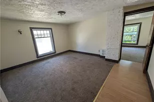 545 W 36th St, Ashtabula, OH 44004 - Photo 4