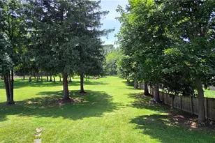 9964 E River Rd, Elyria, OH 44035 - Photo 4