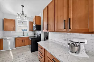 1138 W 6th St, Lorain, OH 44052 - Photo 16