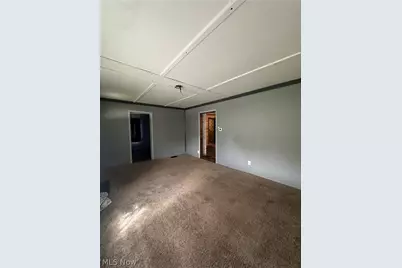 2660 Lisbon Street, East Liverpool, OH 43920 - Photo 10