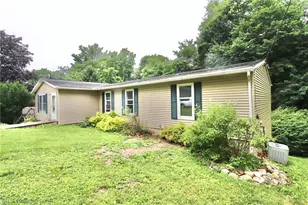 113 Gaylord St, Lodi, OH 44254 - Photo 2