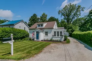 8051 Charlesderry Rd, Kirtland, OH 44094 - Photo 36