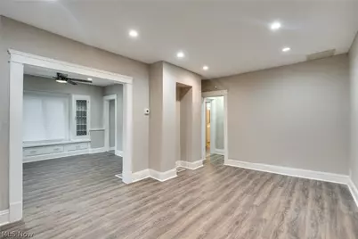 934 Royal Road, Loveland, OH 44110 - Photo 4