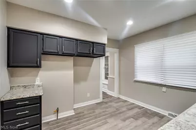 934 Royal Road, Loveland, OH 44110 - Photo 8
