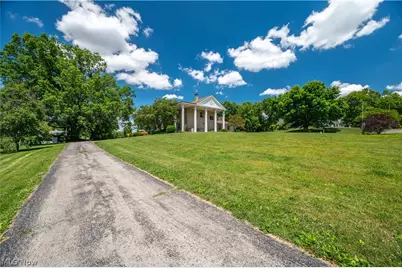 1710 W State Street, Salem, OH 44460 - Photo 2