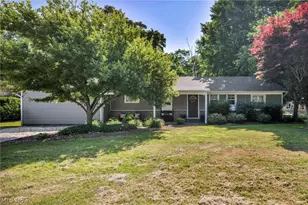 1963 Whitewood Dr, Madison, OH 44057 - Photo 6