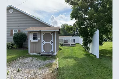 32 Stuart Street, Dalton, OH 44618 - Photo 4