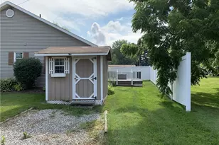 32 Stuart St, Dalton, OH 44618 - Photo 4