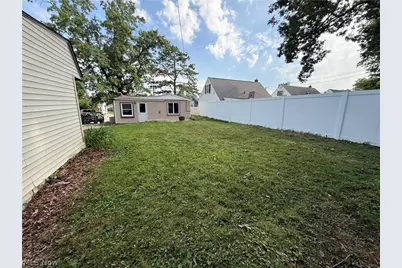 1818 Schiller Avenue, Cuyahoga Falls, OH 44223 - Photo 12