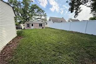 1818 Schiller Ave, Cuyahoga Falls, OH 44223 - Photo 12